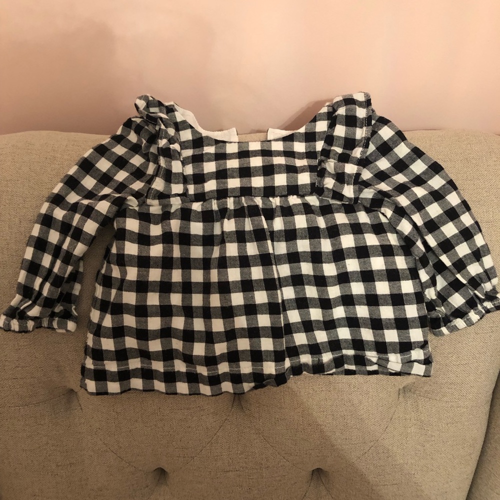 Baby girl gingham Gap shirt